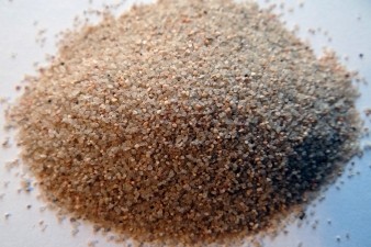 pile of silica sand